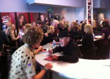 Gretch snapped this pic of Duane Eddy signing autographs