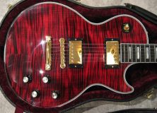 Les Paul in Red